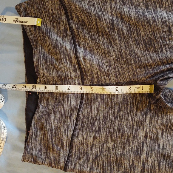 Victoria's Secret Sport M Knockout Capri - Picture 6 of 11